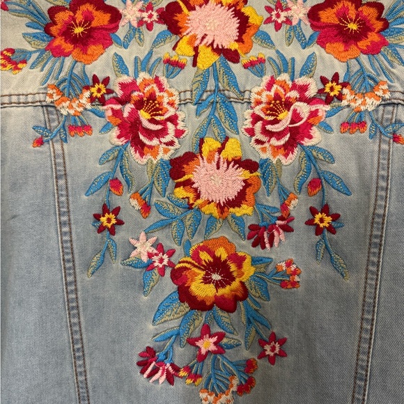 Savanna Jane Blue Denim Jacket with Vibrant Embroidery - Picture 4 of 4